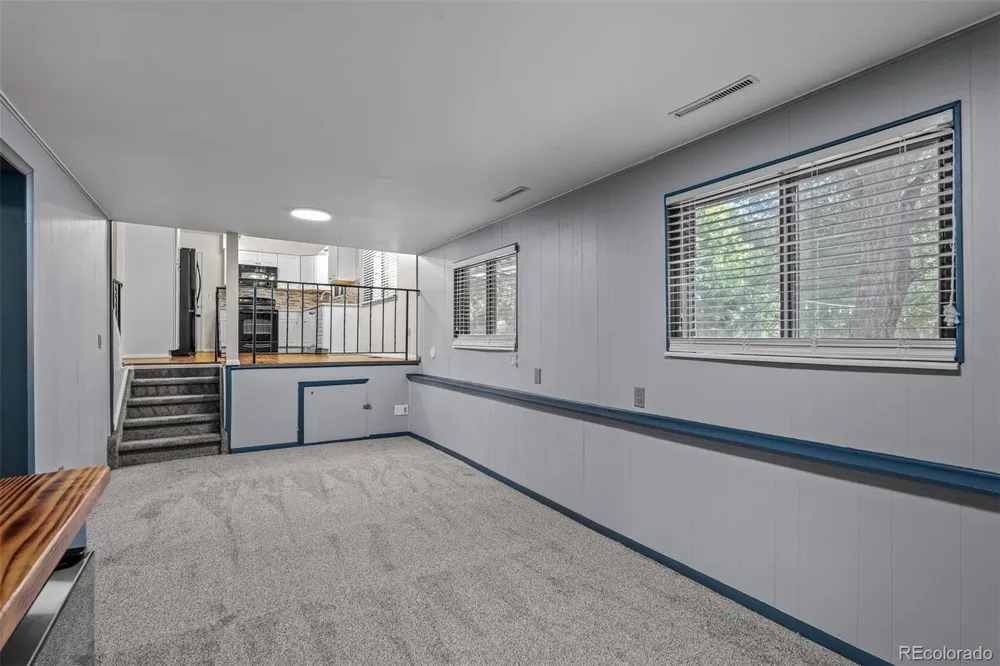 1675 Mineola Street Colorado Springs, CO 80915