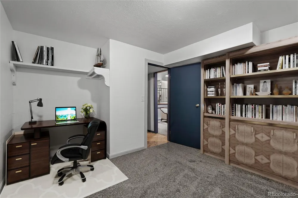 1675 Mineola Street Colorado Springs, CO 80915