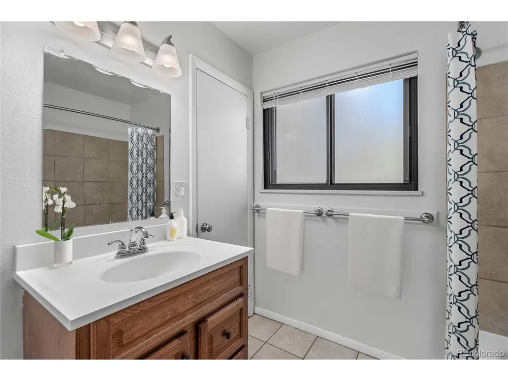 1675 Mineola Street Colorado Springs, CO 80915