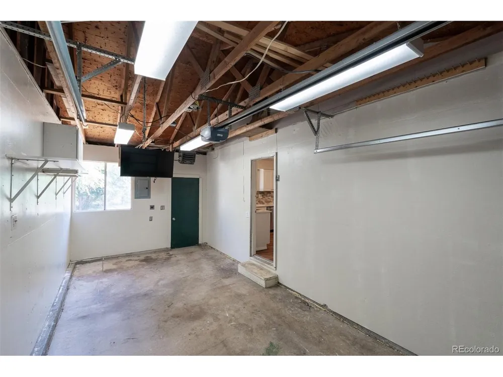 1675 Mineola Street Colorado Springs, CO 80915