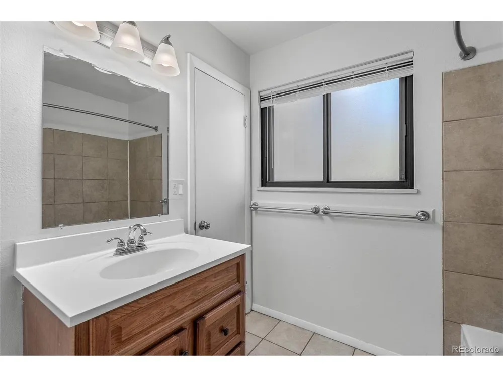 1675 Mineola Street Colorado Springs, CO 80915