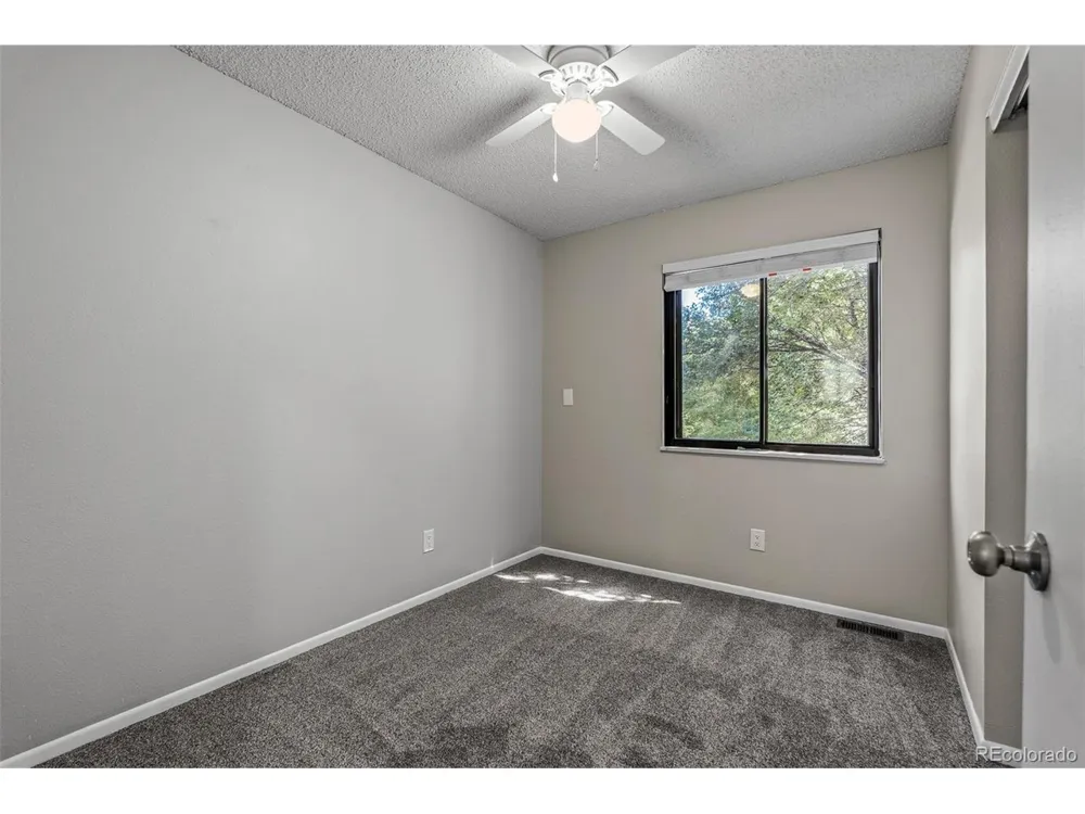 1675 Mineola Street Colorado Springs, CO 80915