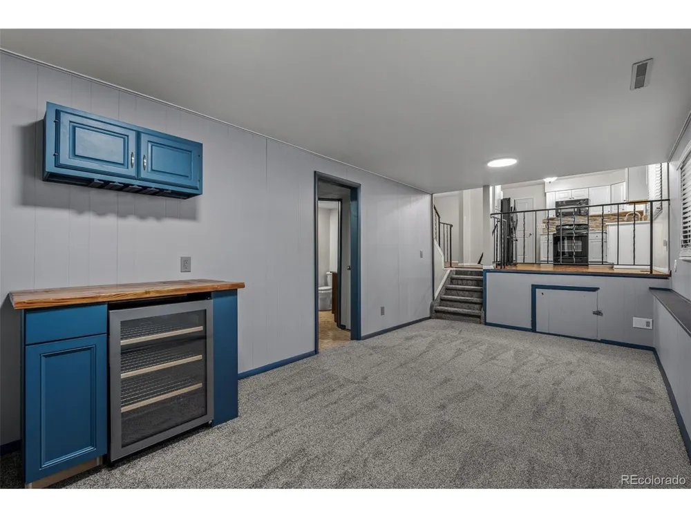 1675 Mineola Street Colorado Springs, CO 80915