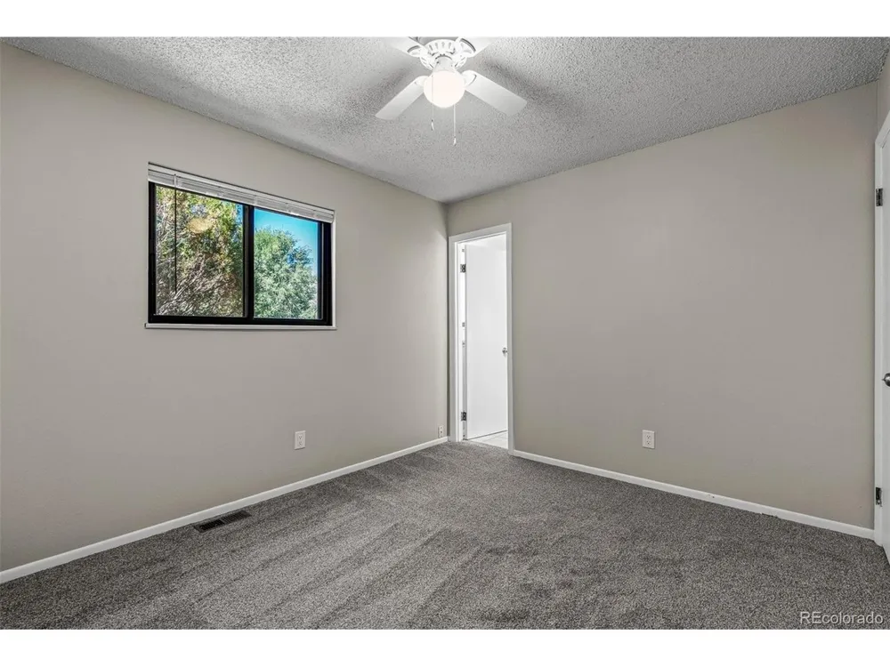 1675 Mineola Street Colorado Springs, CO 80915