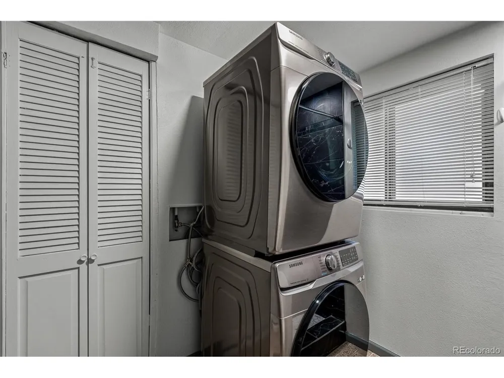 1675 Mineola Street Colorado Springs, CO 80915