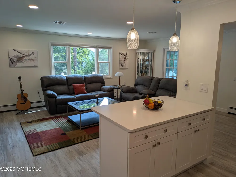 18 Maison Way Toms River, NJ 08757