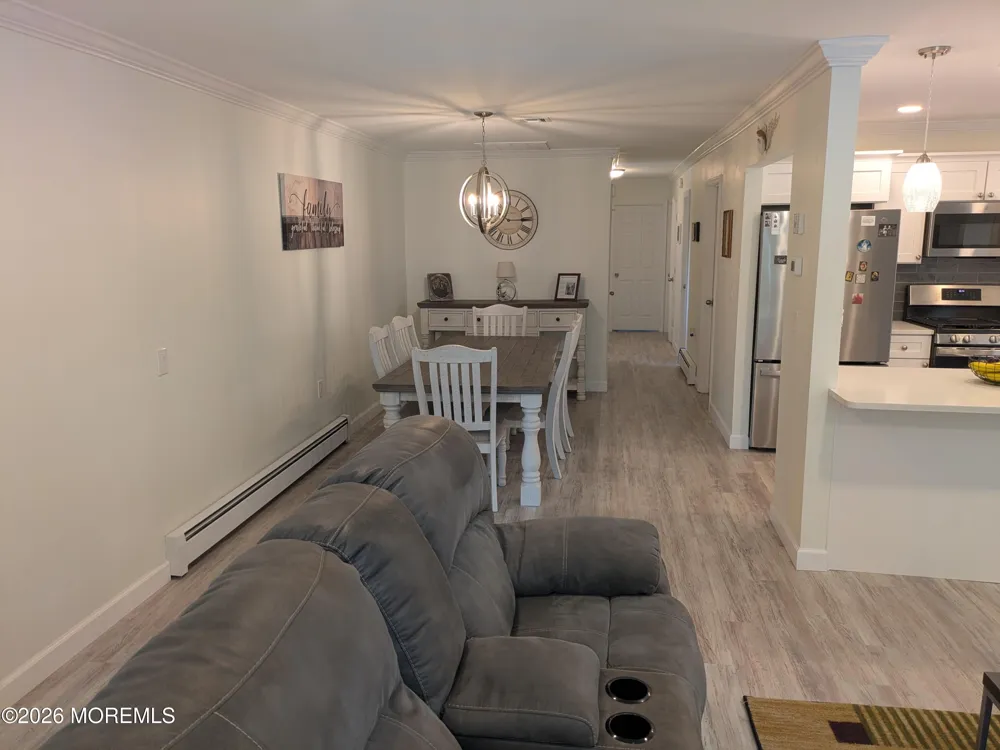 18 Maison Way Toms River, NJ 08757