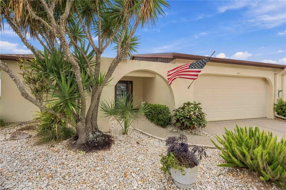 680 LINDEN DRIVE Englewood, FL 34223