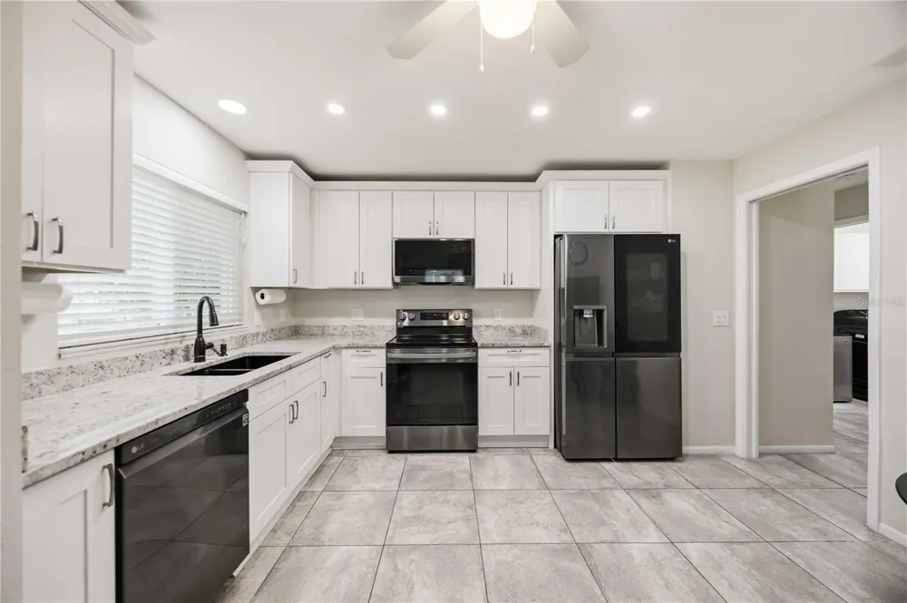 680 LINDEN DRIVE Englewood, FL 34223
