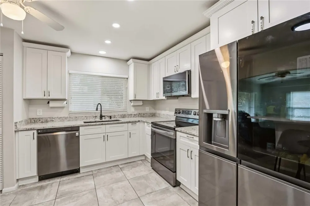 680 LINDEN DRIVE Englewood, FL 34223