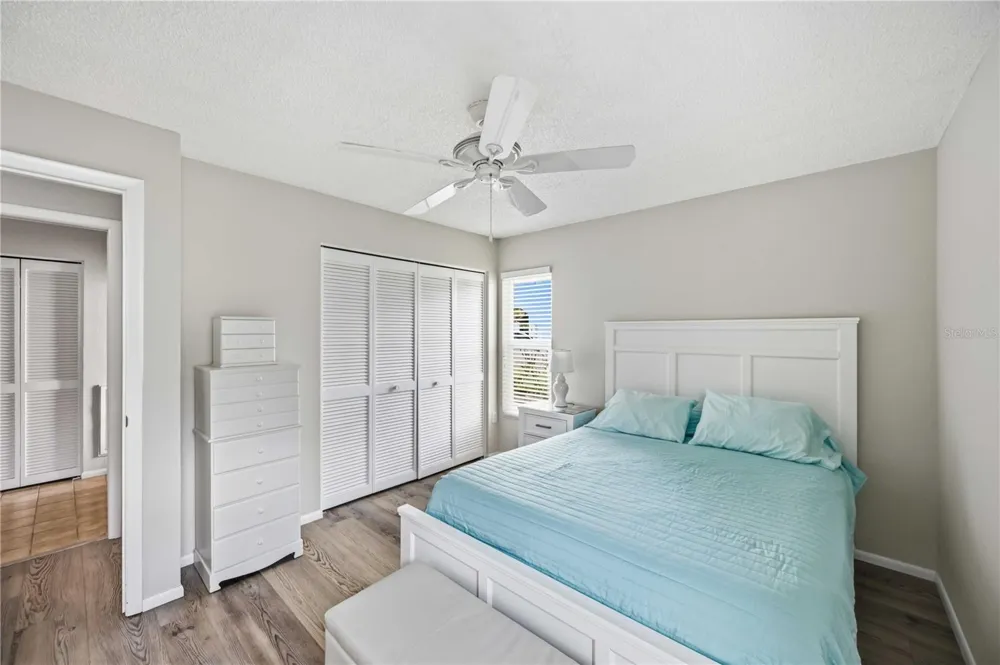 680 LINDEN DRIVE Englewood, FL 34223