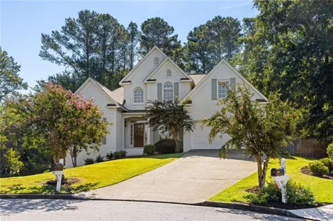 770 Heathland Drive
