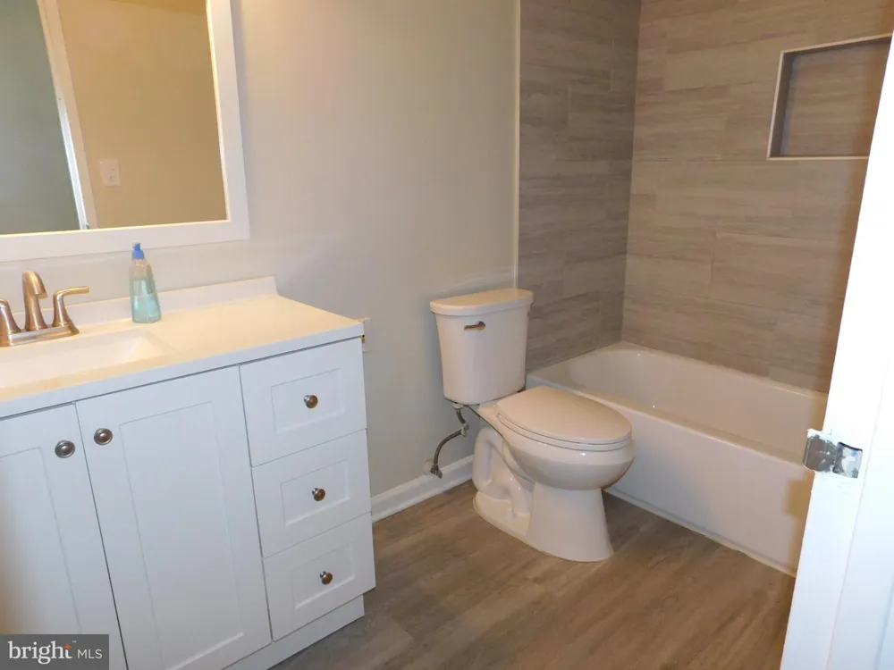 9538 HAGEL CIRCLE #C Lorton, VA 22079