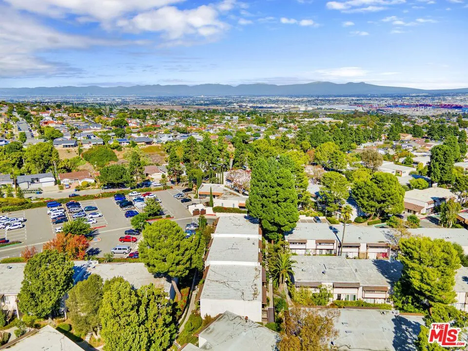 316 S Miraleste Drive #124 San Pedro, CA 90732