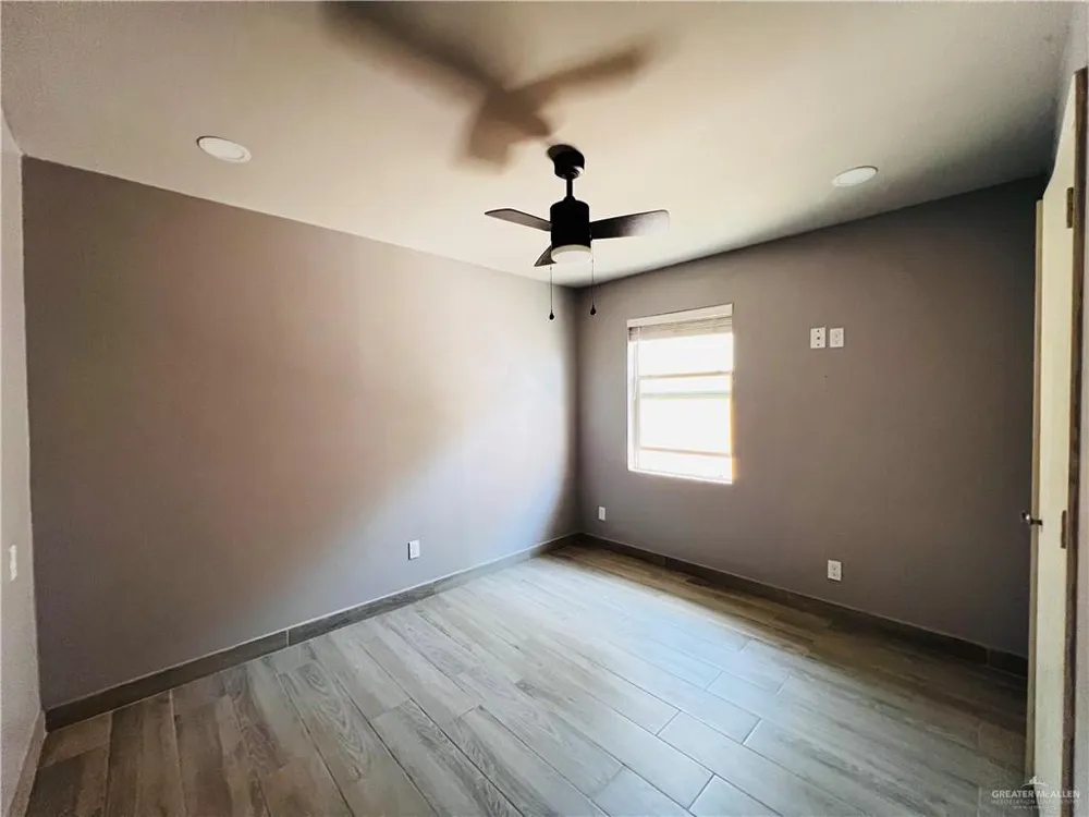 607 Padre Avenue Weslaco, TX 78596