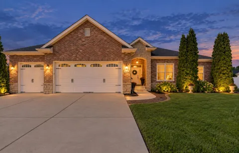 8900 Mallard Lane