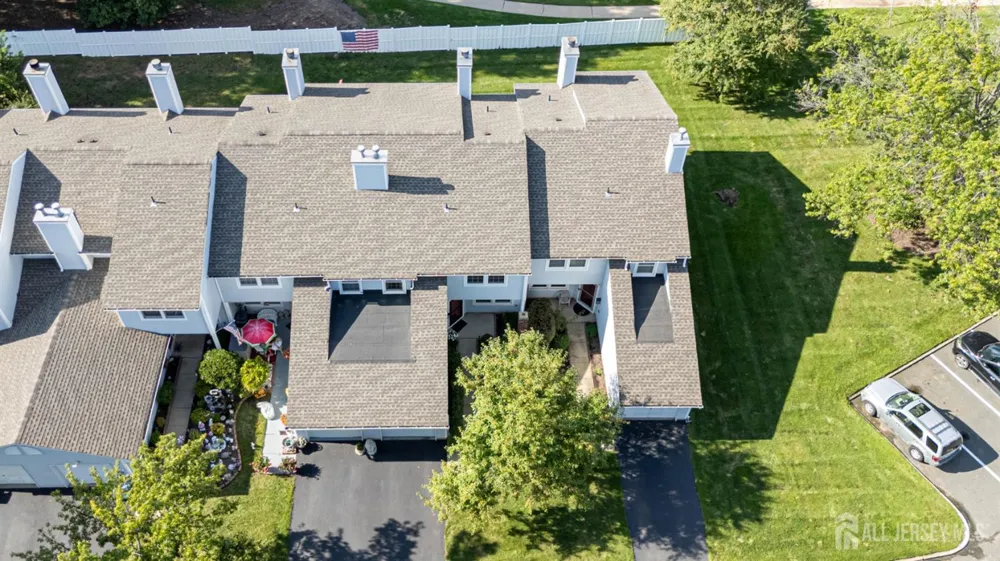 113 Woodmere Drive Sayreville, NJ 08859