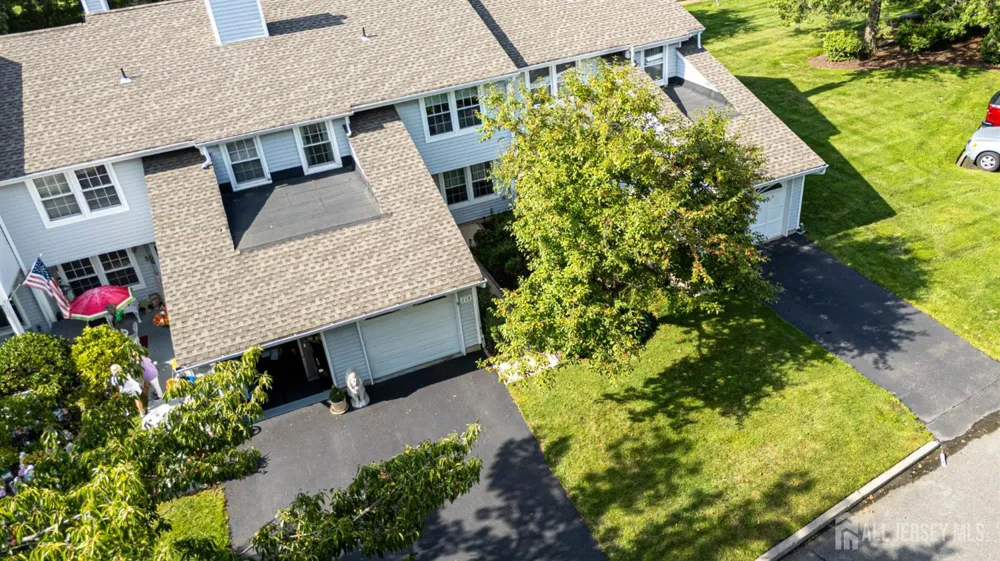 113 Woodmere Drive Sayreville, NJ 08859