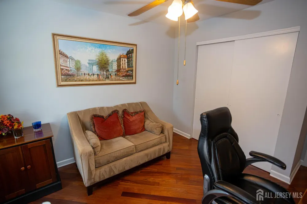 113 Woodmere Drive Sayreville, NJ 08859