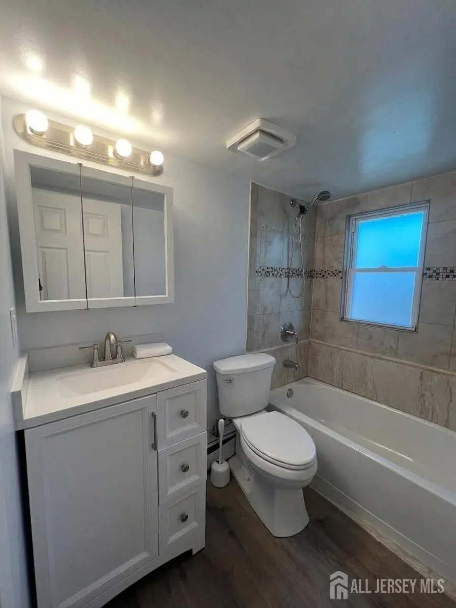 237 Johnson Avenue Piscataway, NJ 08854