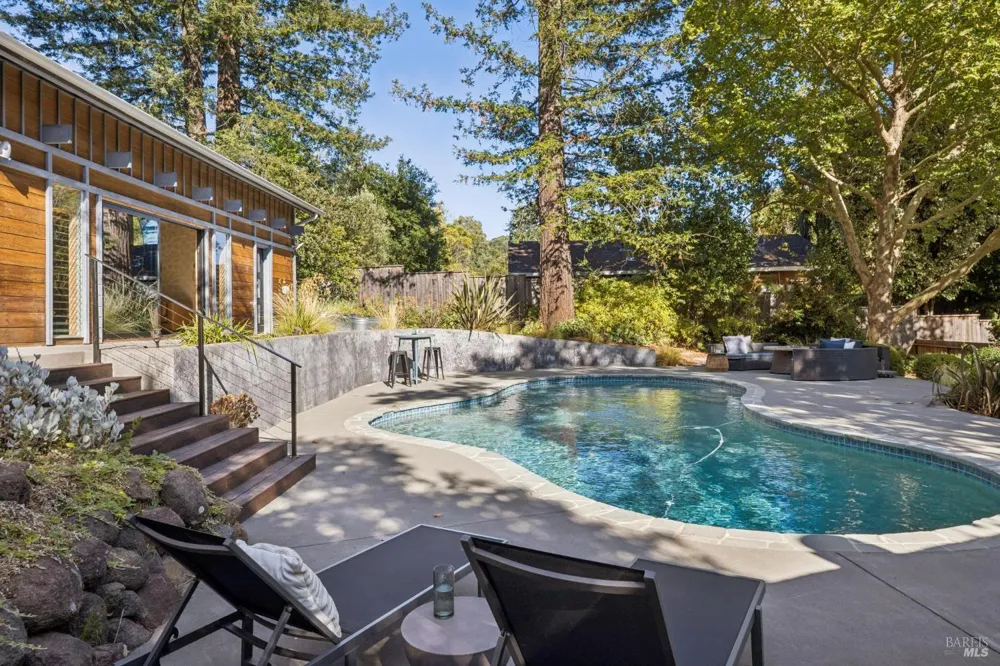 31 Crane Drive San Anselmo, CA 94960