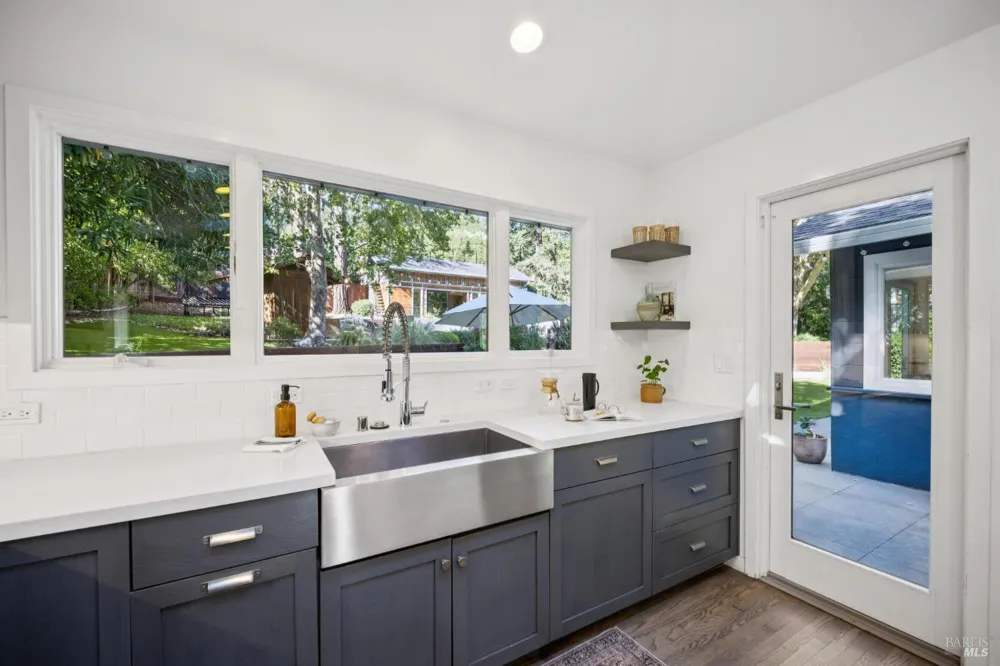 31 Crane Drive San Anselmo, CA 94960