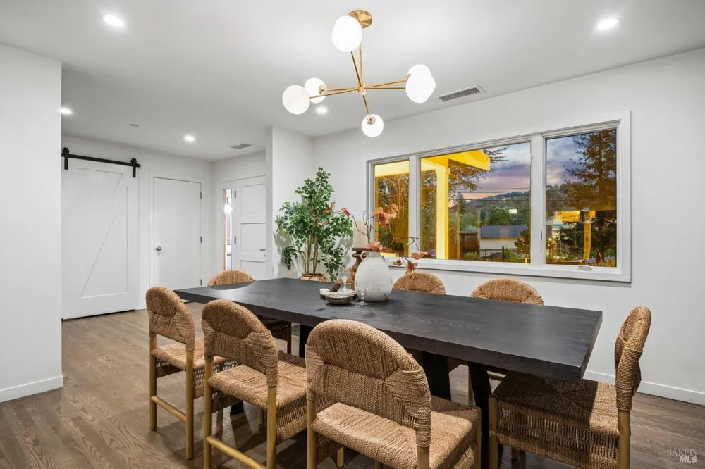 31 Crane Drive San Anselmo, CA 94960