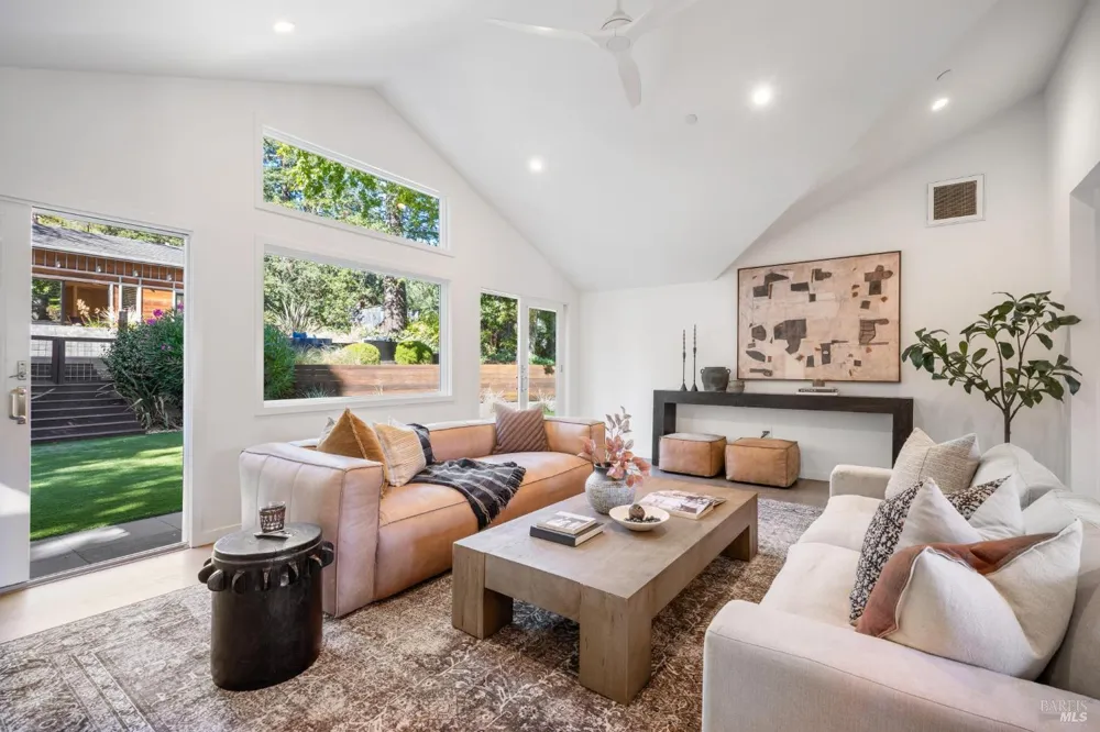 31 Crane Drive San Anselmo, CA 94960