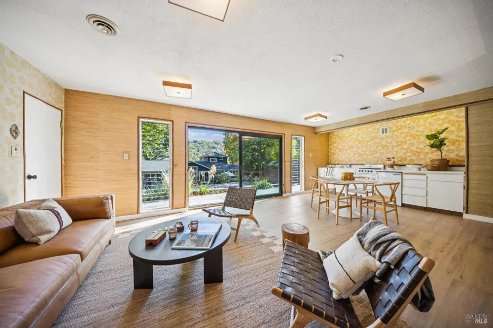31 Crane Drive San Anselmo, CA 94960