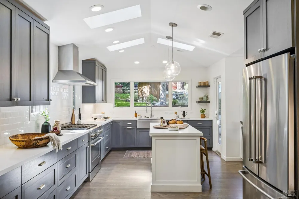 31 Crane Drive San Anselmo, CA 94960
