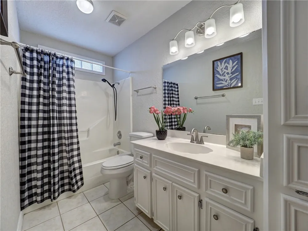 15306 Yardarm Court Corpus Christi, TX 78418