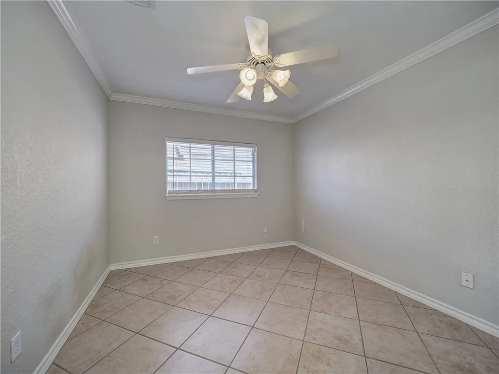 15306 Yardarm Court Corpus Christi, TX 78418