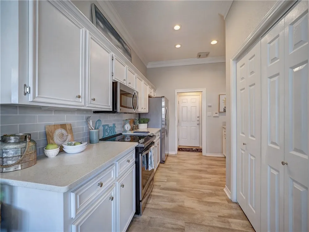 15306 Yardarm Court Corpus Christi, TX 78418