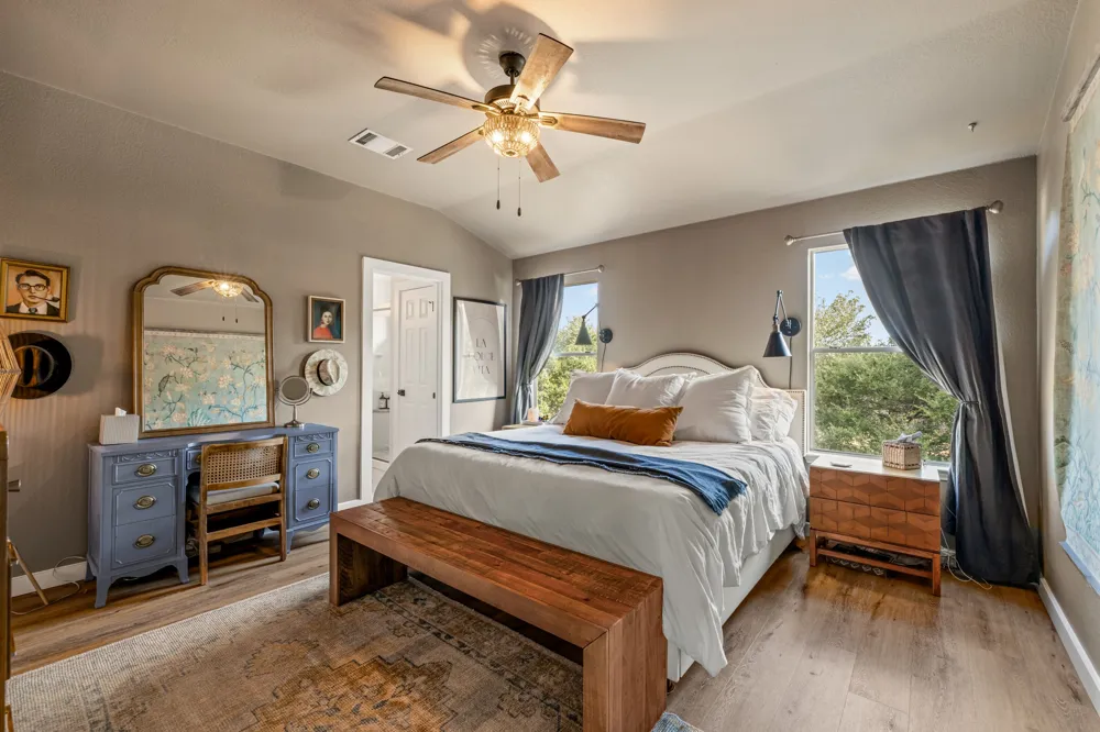 4624 Hoffman Drive Austin, TX 78749