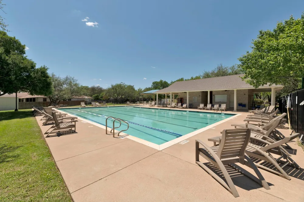 4624 Hoffman Drive Austin, TX 78749