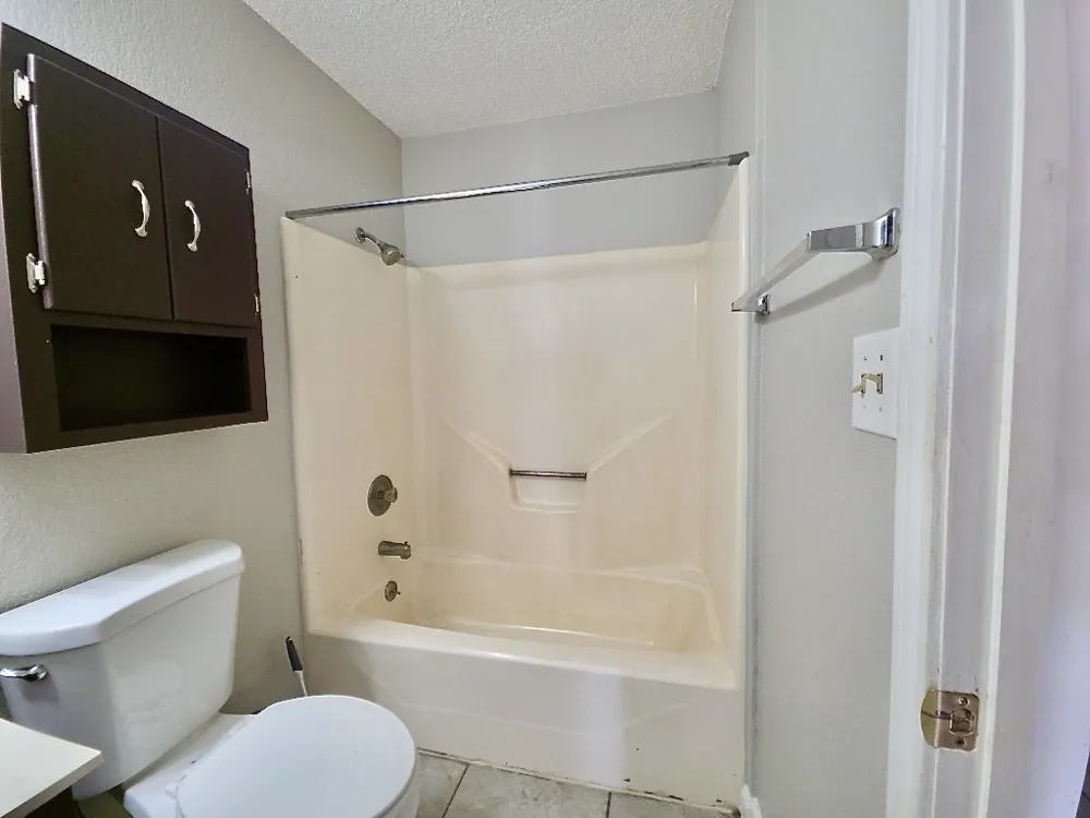 1081 Private Road 7023 Elgin, TX 78621