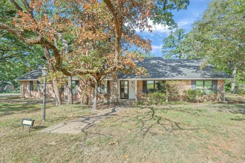 520 Dogwood Lane