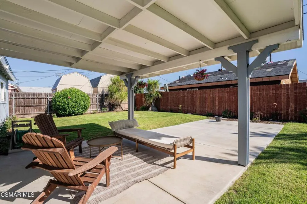 1574 Sutter Avenue Simi Valley, CA 93065