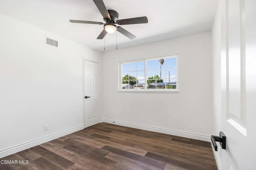 1574 Sutter Avenue Simi Valley, CA 93065