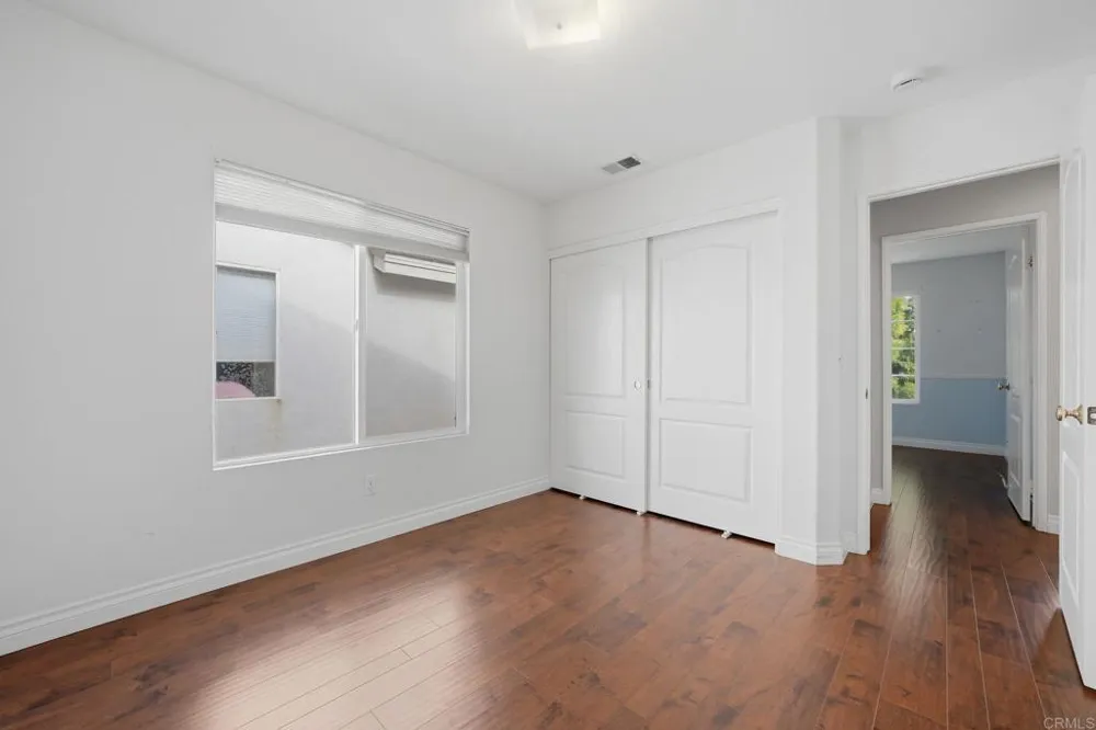2914 Pearl Place Carlsbad, CA 92009