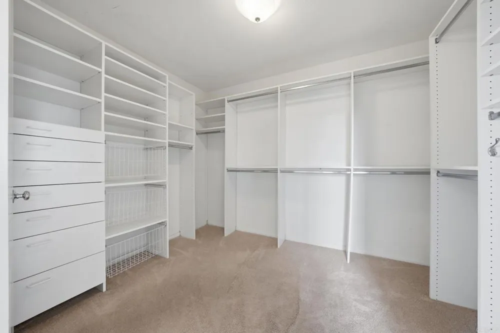 2914 Pearl Place Carlsbad, CA 92009