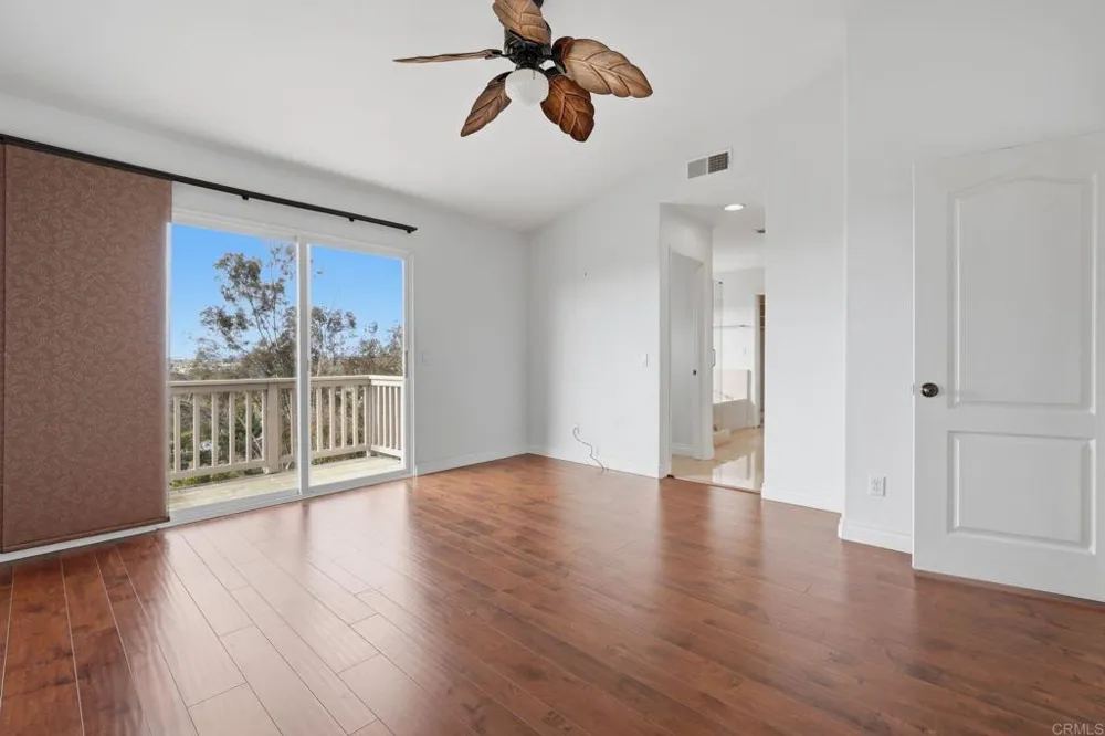 2914 Pearl Place Carlsbad, CA 92009