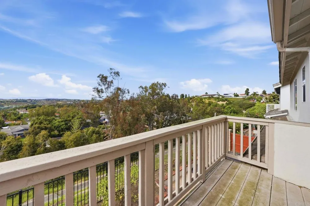 2914 Pearl Place Carlsbad, CA 92009