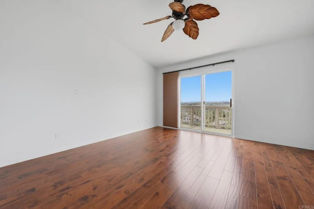 2914 Pearl Place Carlsbad, CA 92009