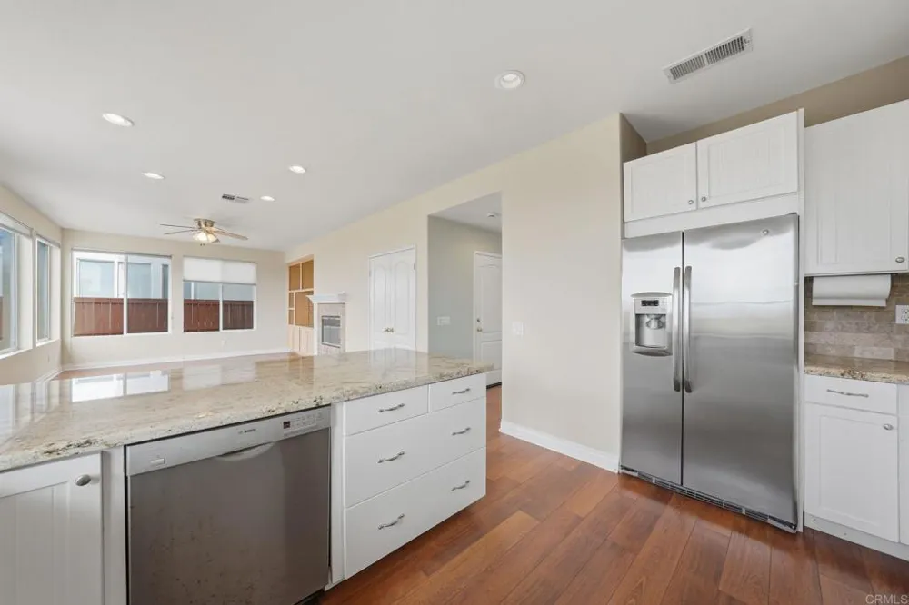 2914 Pearl Place Carlsbad, CA 92009