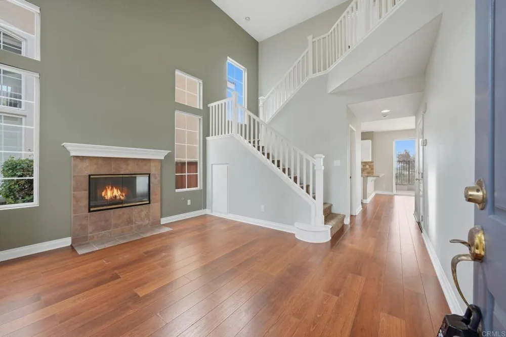 2914 Pearl Place Carlsbad, CA 92009