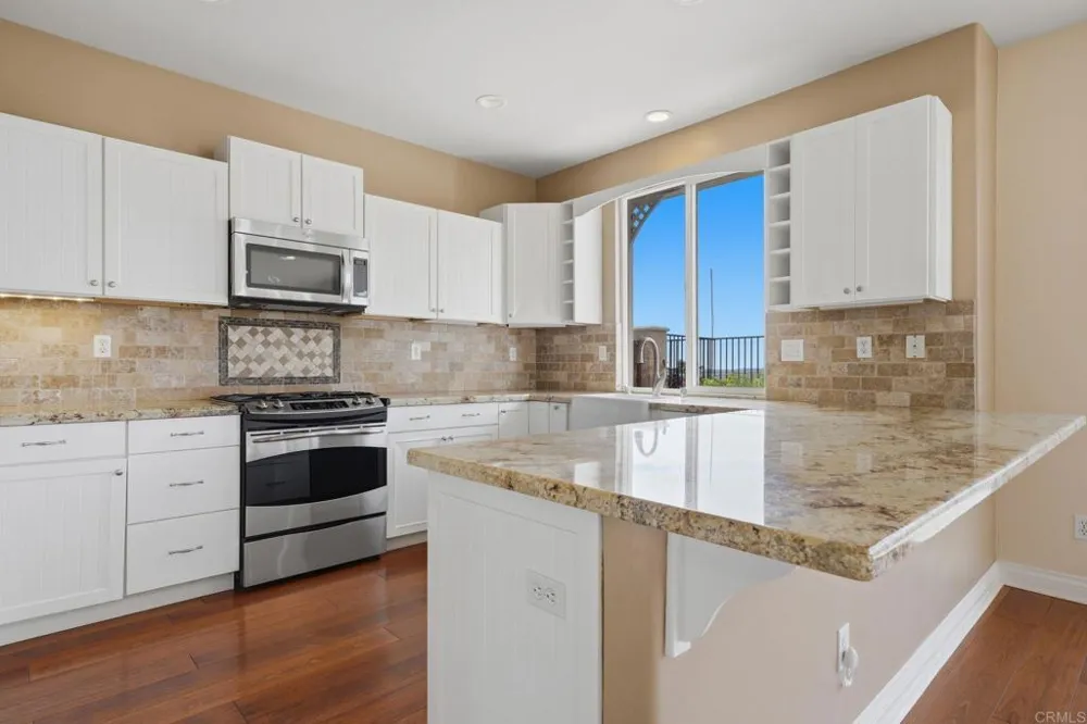 2914 Pearl Place Carlsbad, CA 92009