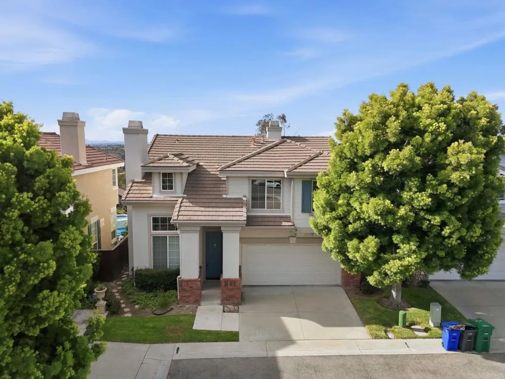 2914 Pearl Place Carlsbad, CA 92009