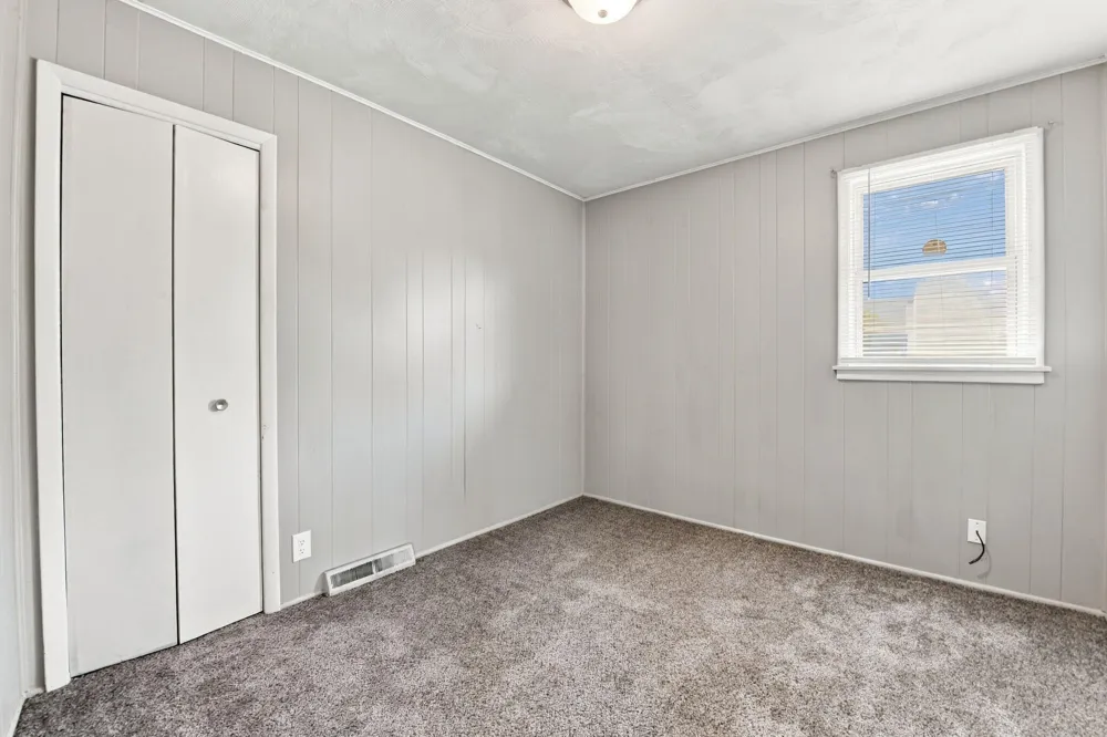29209 Morlock Street Livonia, MI 48152