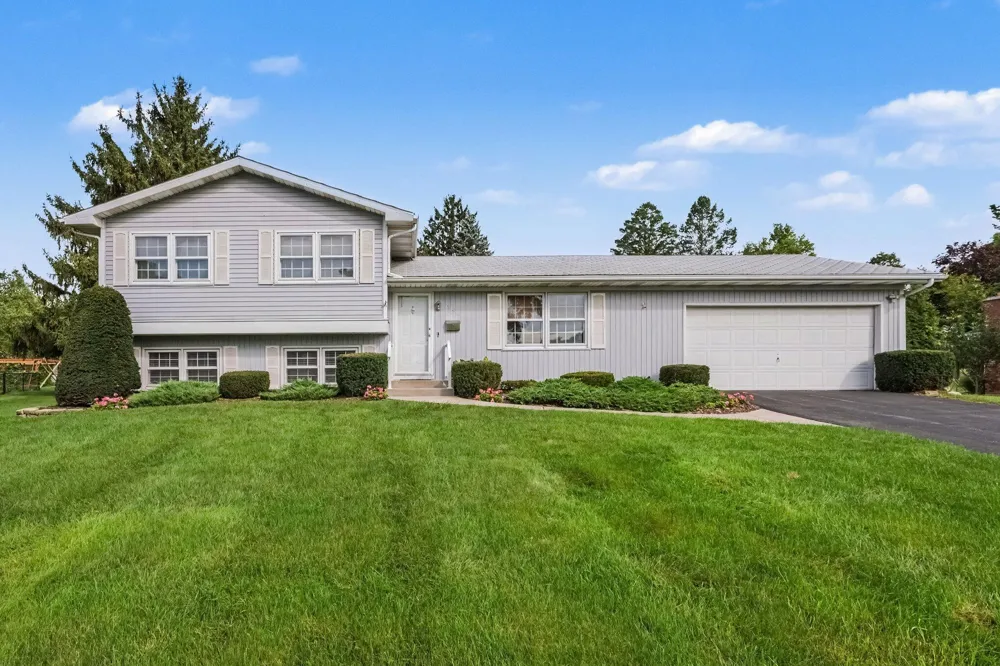 127 Sheffield Road Battle Creek, MI 49015